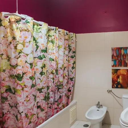 Aquilla Family 301 Lisbon