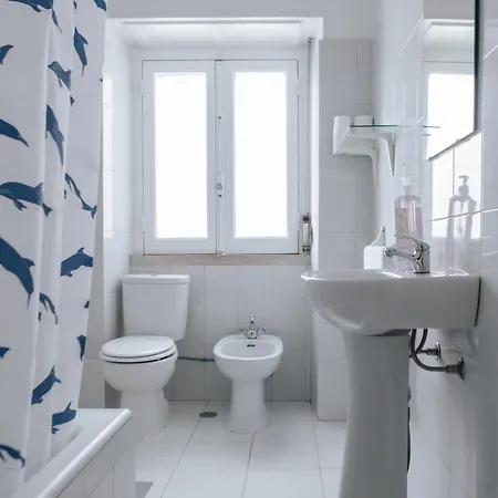 Aquilla Family 301 * Lisboa